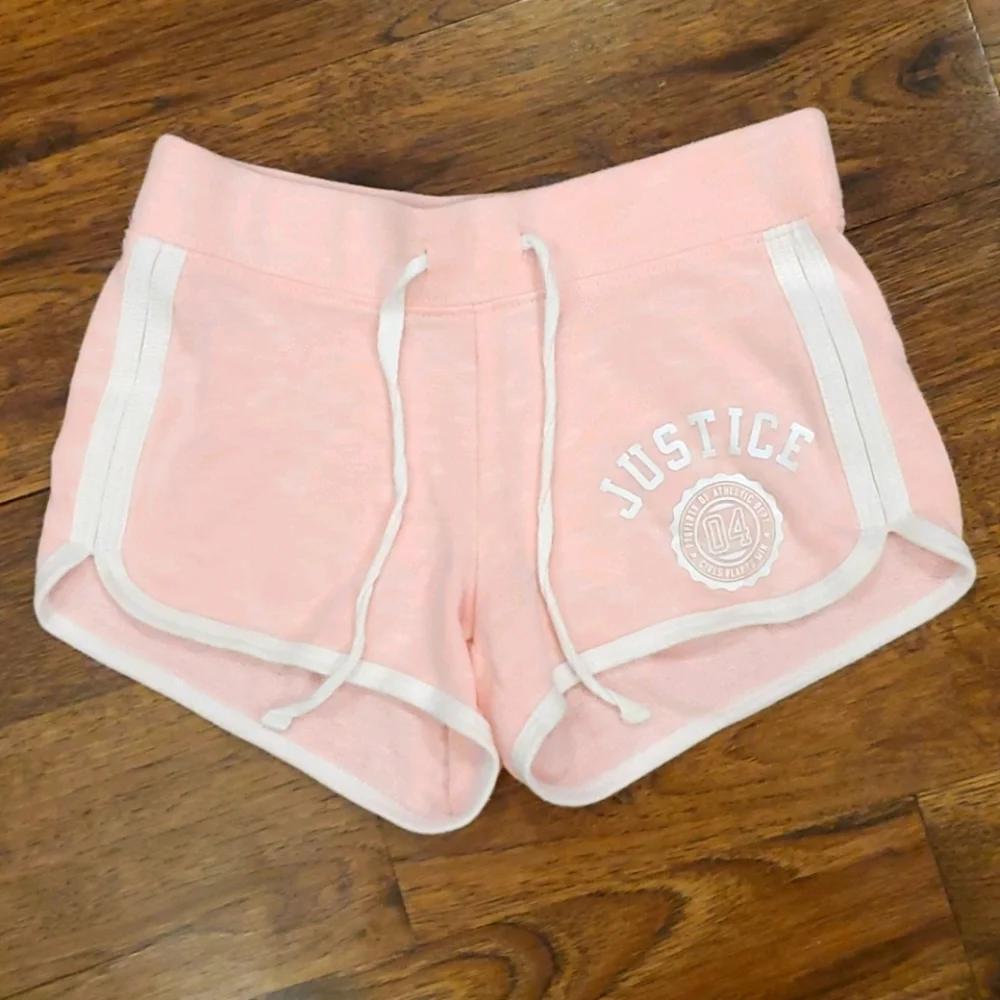 Justice girls pink elastic waist shorts size 6/7